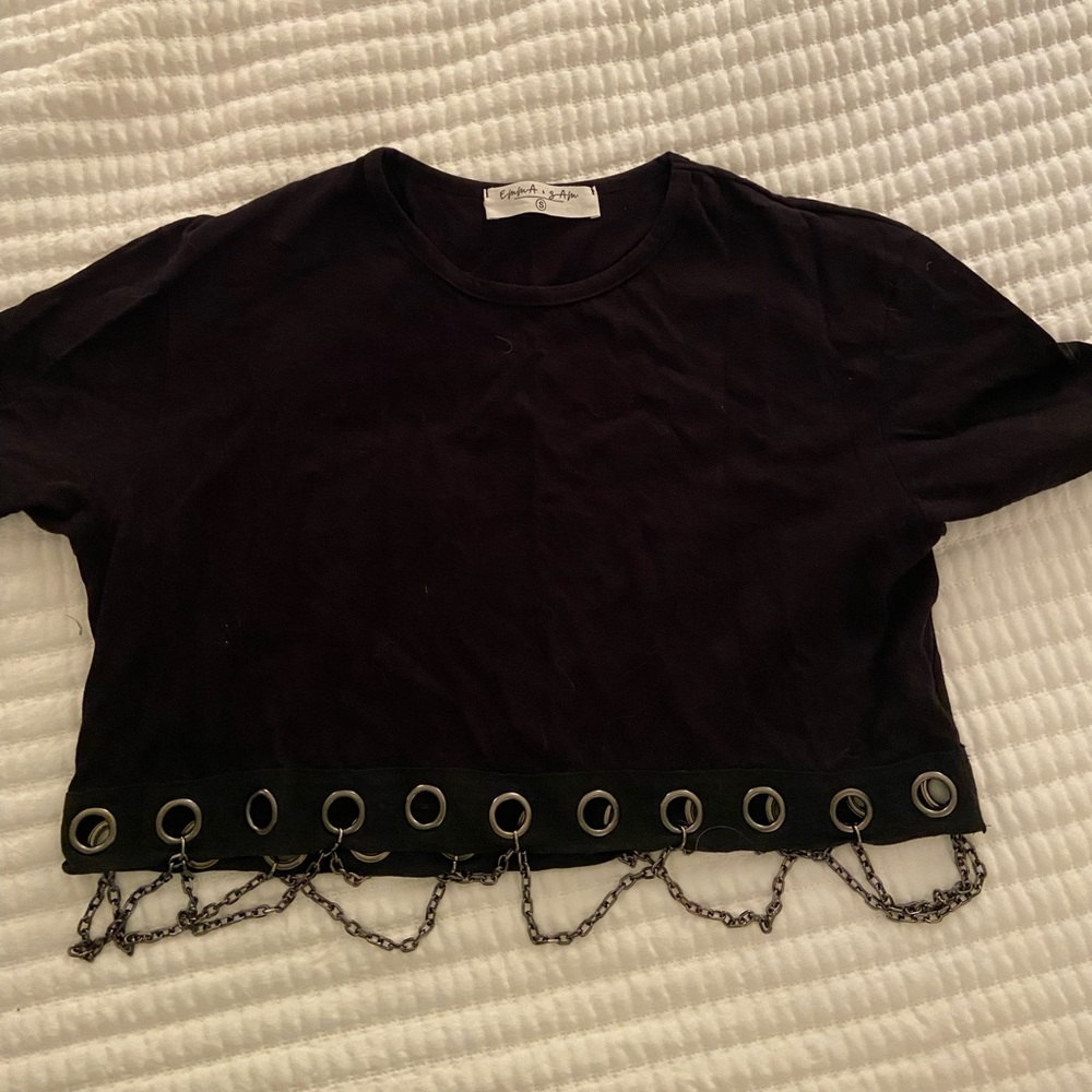 LF top with chain